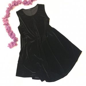 TRES BIEN DRESS "BLACK" VELVET